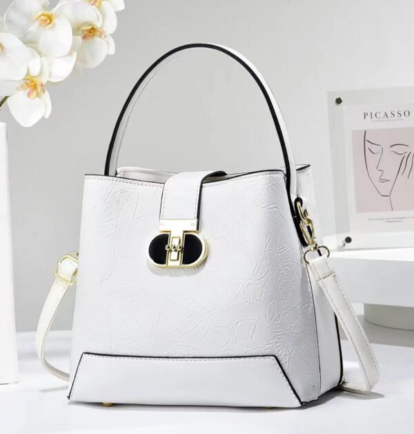 Bag Open  - Image 8